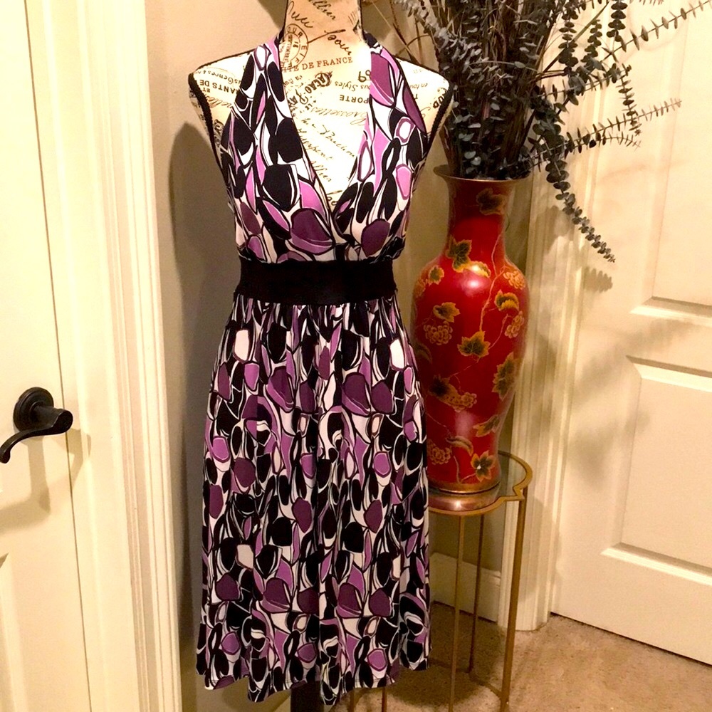 Halter dress shades of purple and black. Geometric pattern Size S
